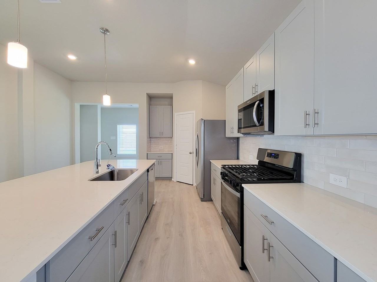 17415 17415 BUTTERFLY ORCHID LANE - Photo 5 of 37