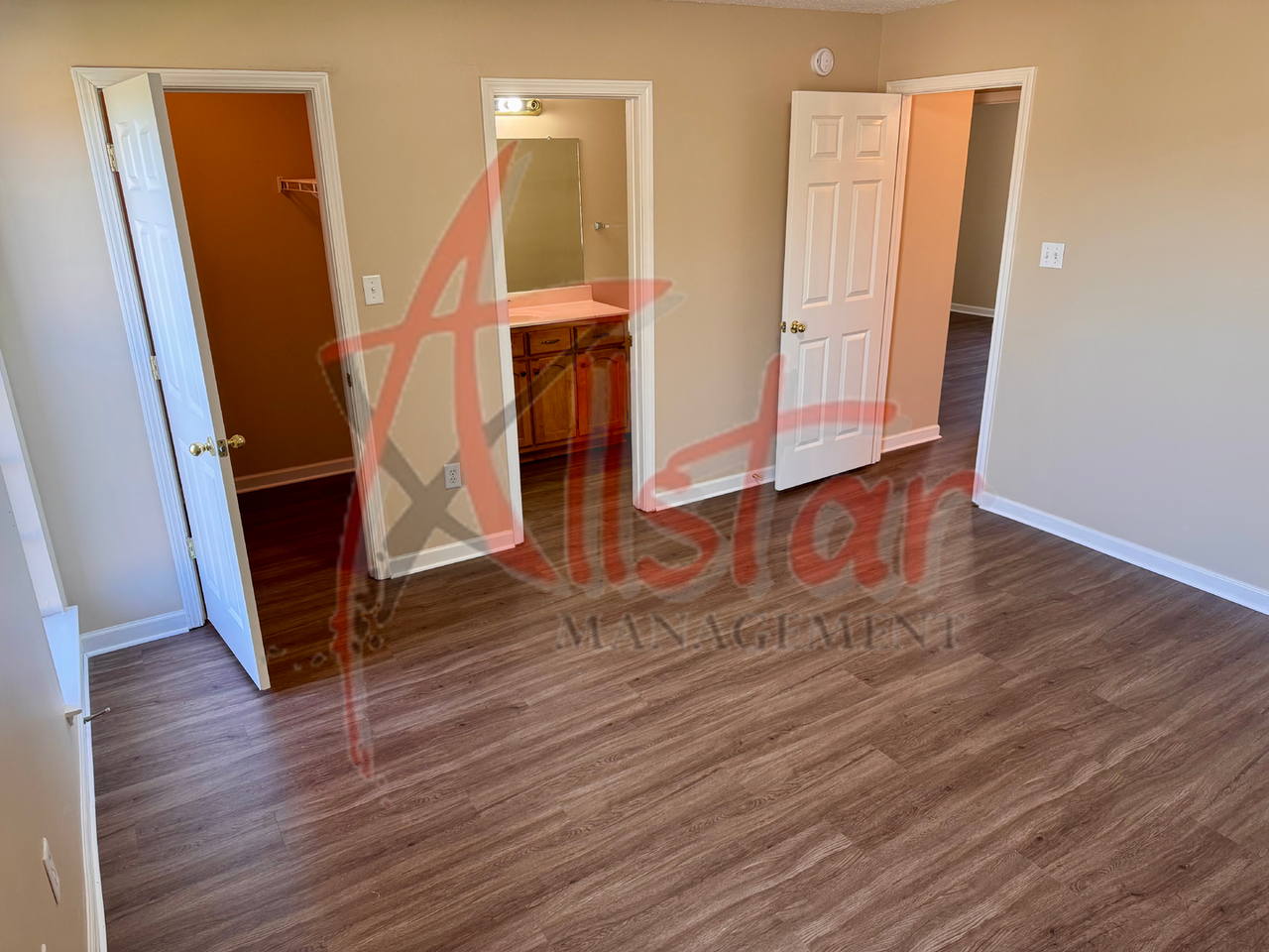 1664 1664 Madison Cove East - Photo 5 of 12