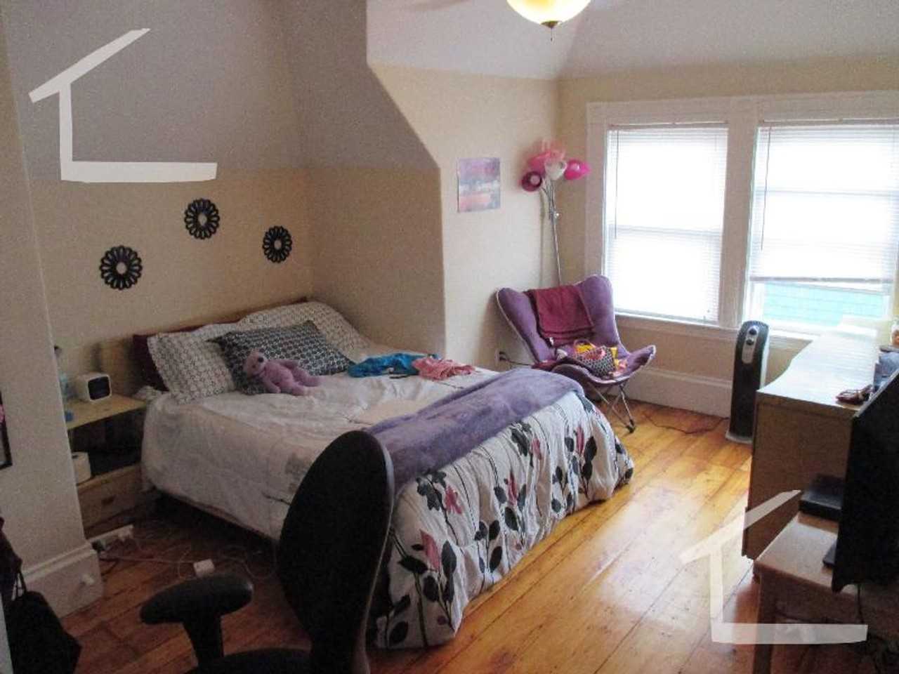 30 Montcalm Ave