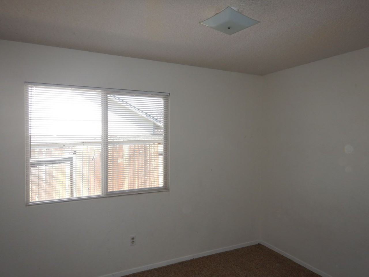 8750 Sopwith Blvd - Photo 7 of 10