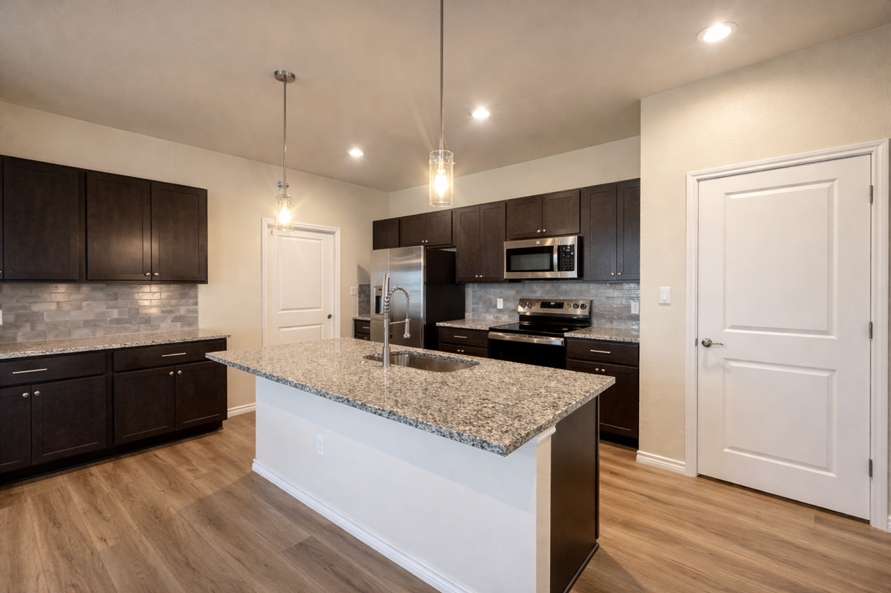 503 War Admiral Dr - Photo 2 of 16