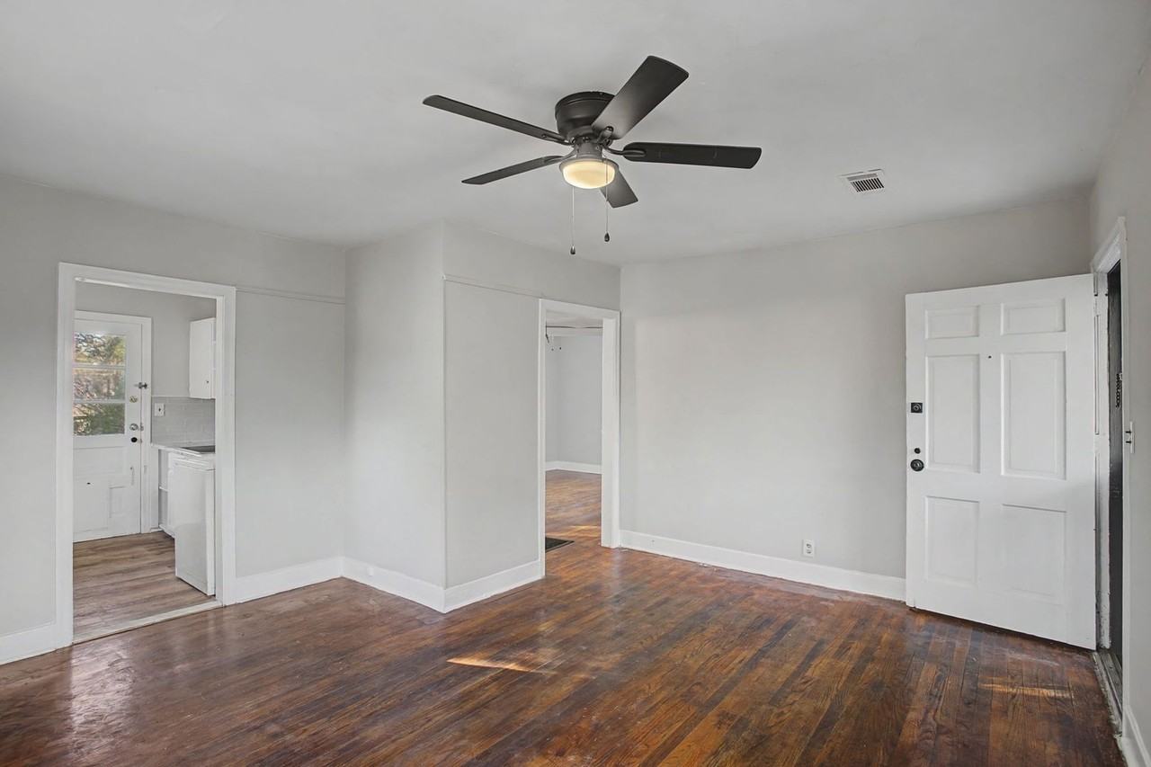 155 Short St - Photo 6 of 24