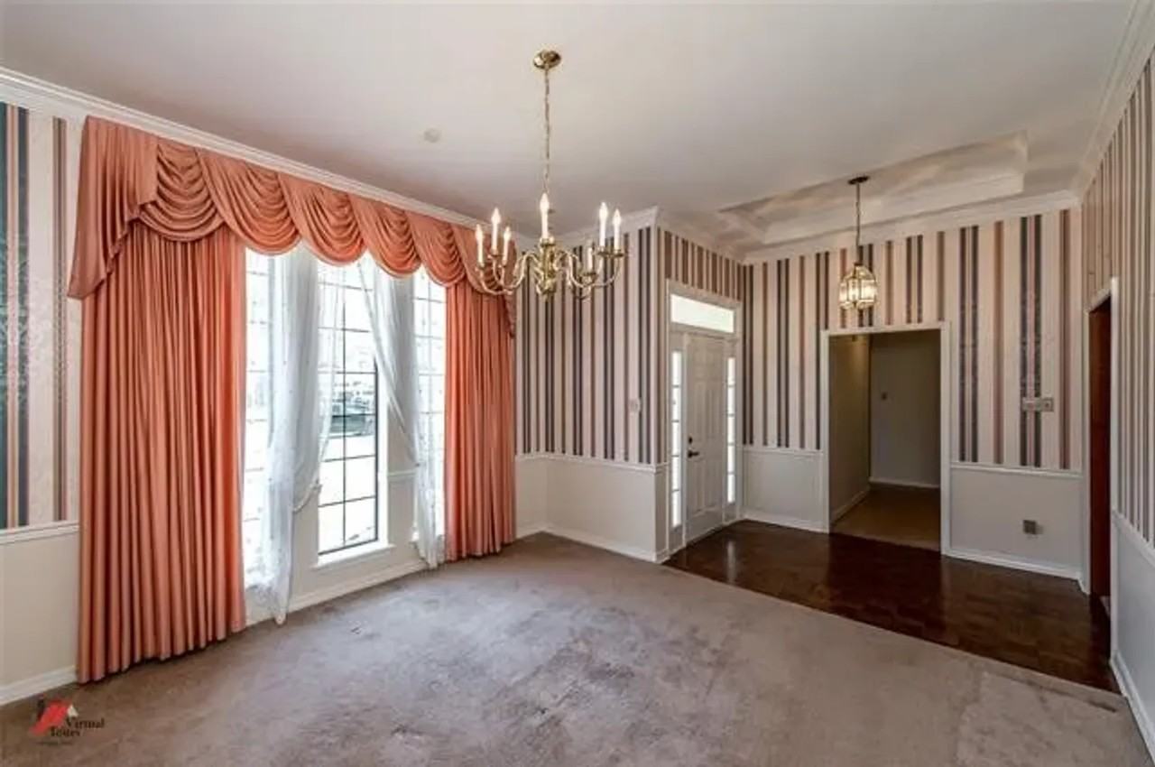 404 Madison St - Photo 3 of 7