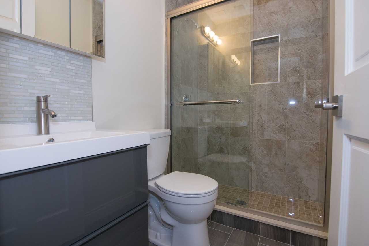 1801 Beacon St - Photo 5 of 7