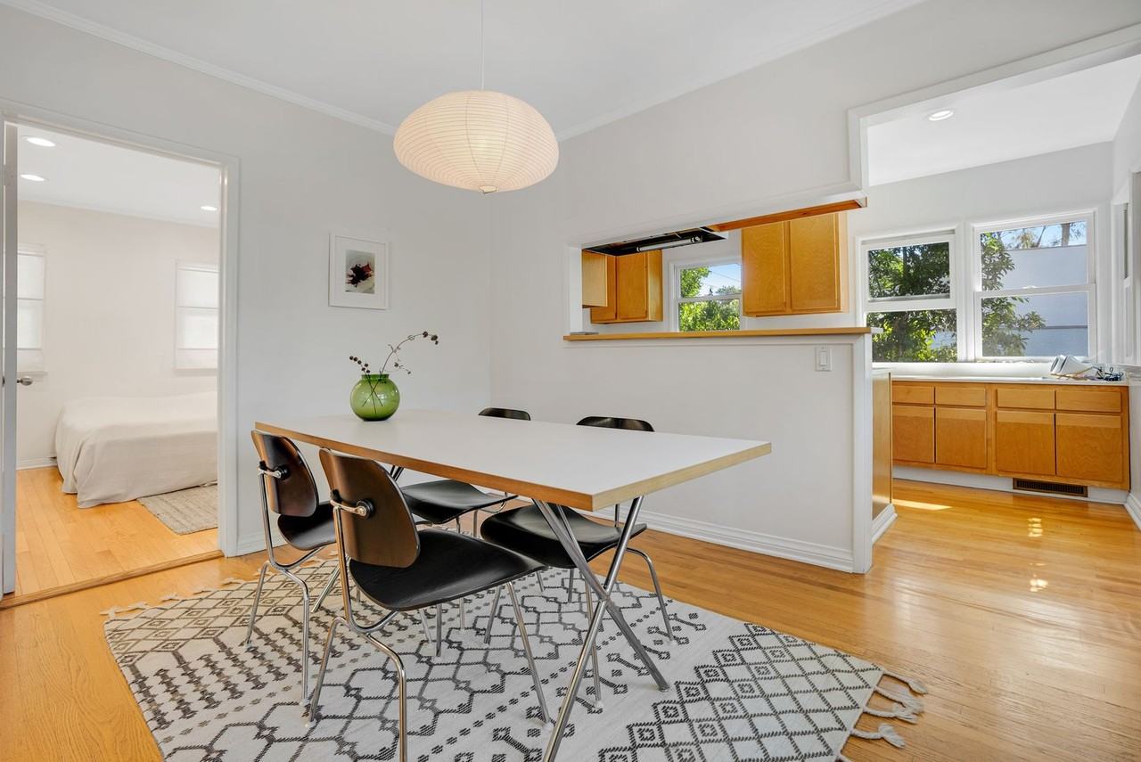 468 Glen Holly Dr - Photo 6 of 36