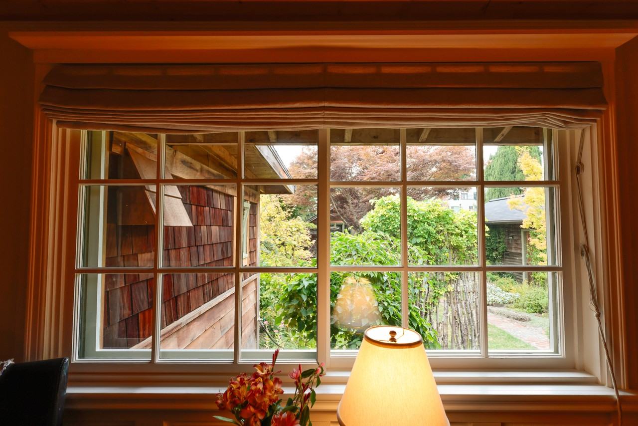 8728 14th Ave Nw #0 - Photo 4 of 9