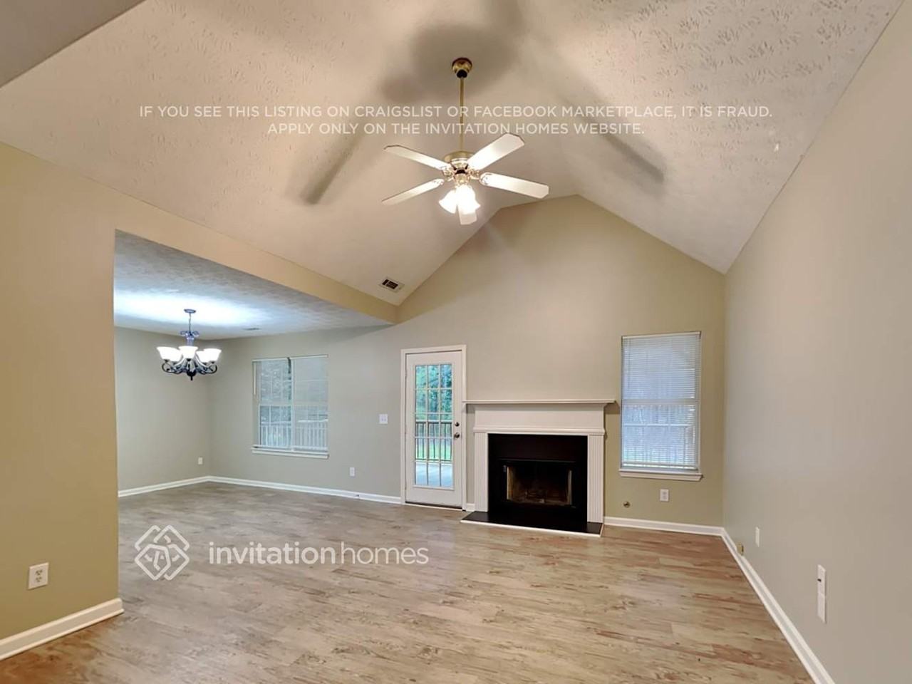 128 Stanfield Ct - Photo 2 of 16