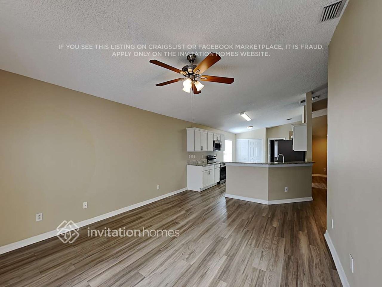 2115 Bayhill Dr - Photo 5 of 18