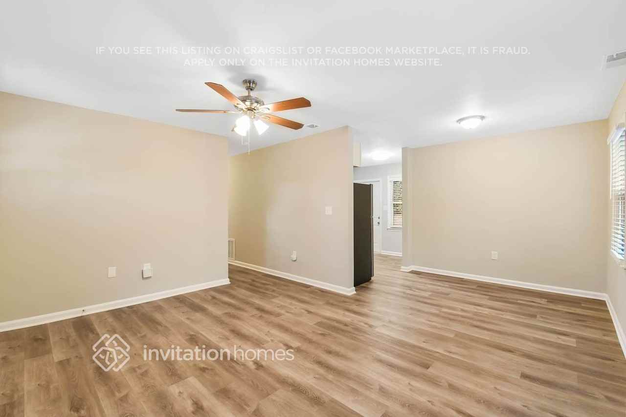 822 Dedmon Dr - Photo 6 of 21