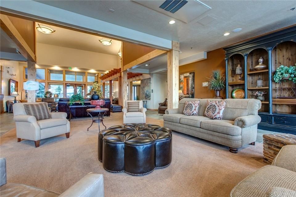 1364 W Stillwater Dr #2043 - Photo 5 of 33