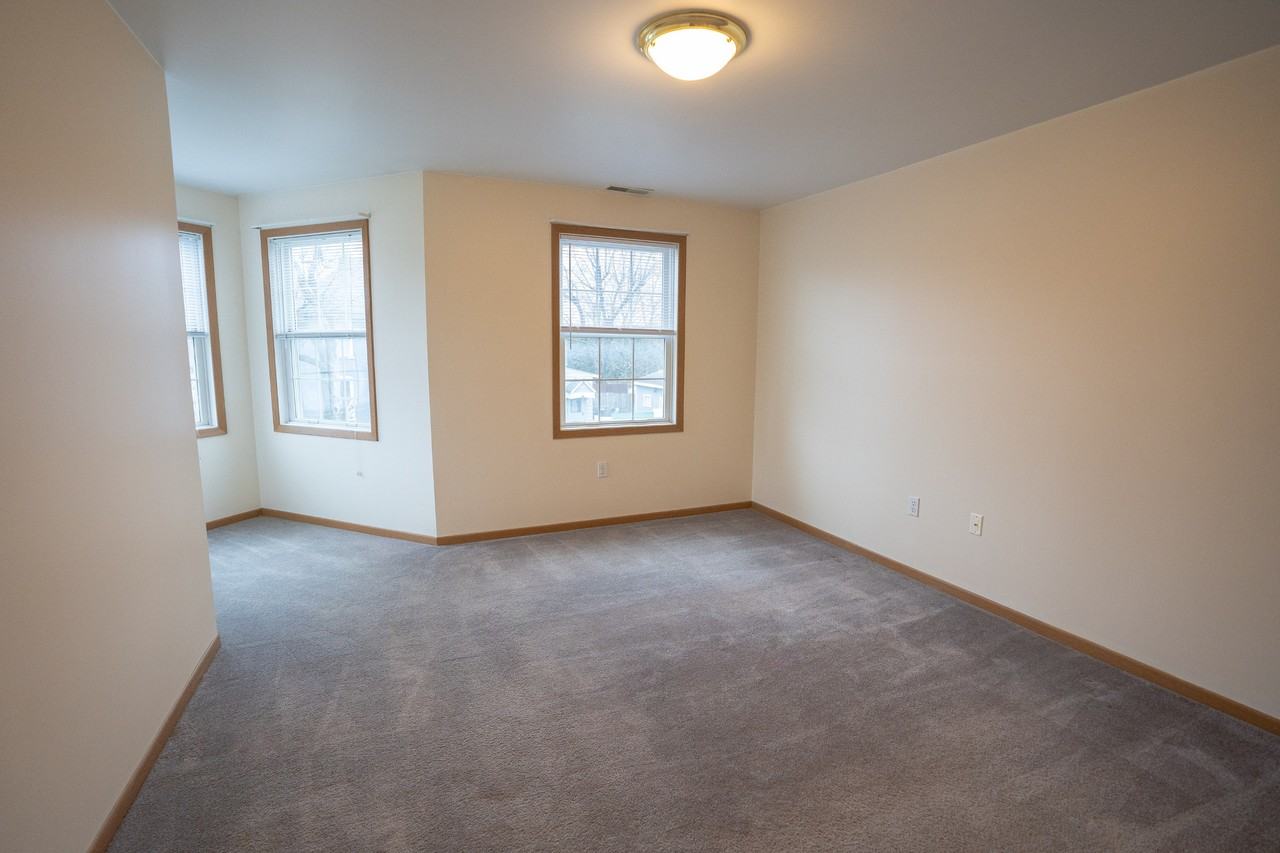 Rockledge Pointe - Photo 7 of 35