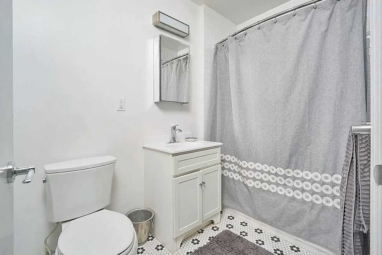 151 Dupont St #2R - Photo 5 of 6