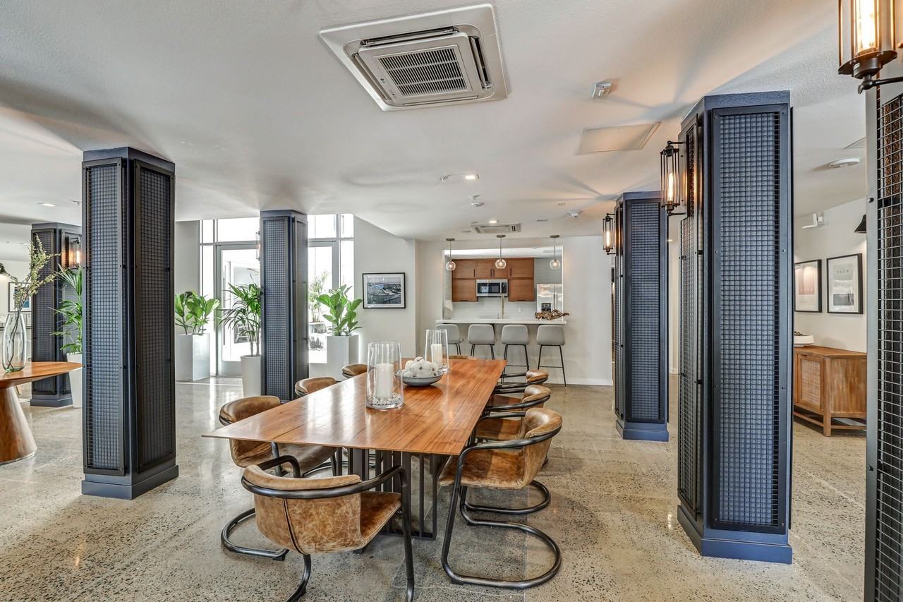 Studios 435 - Photo 5 of 22