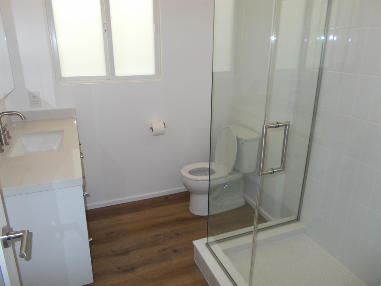 925 W Balboa Blvd #B - Photo 6 of 8