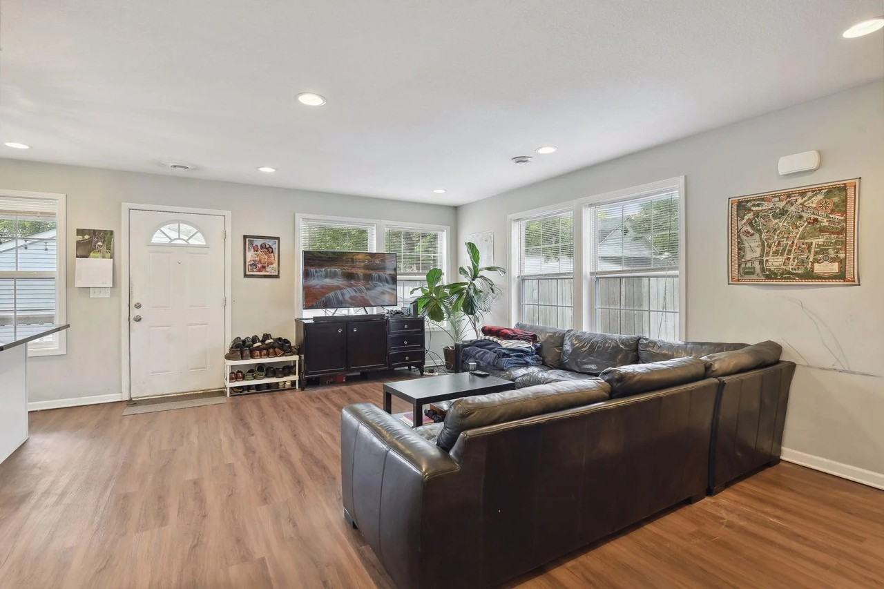 3317 Bryant Ave S #1 - Photo 5 of 46