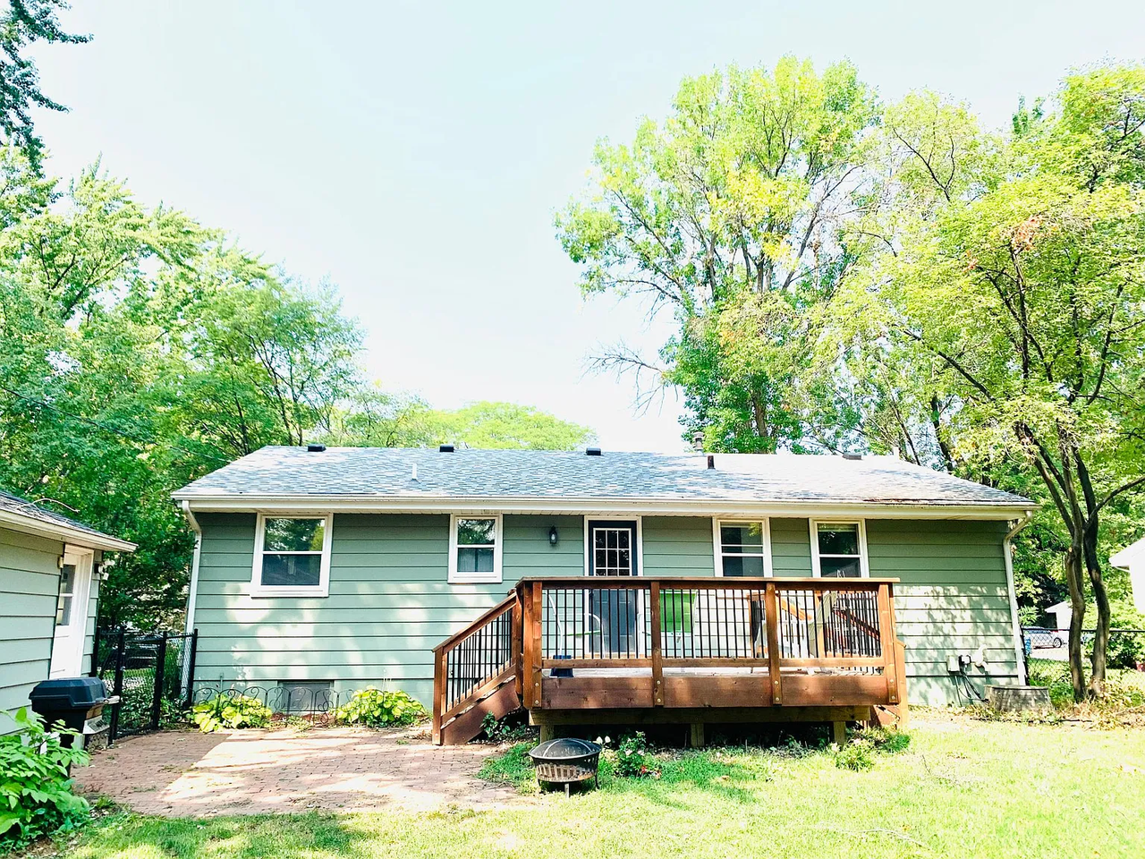 4916 Wisconsin Ave N #0 - Photo 3 of 17