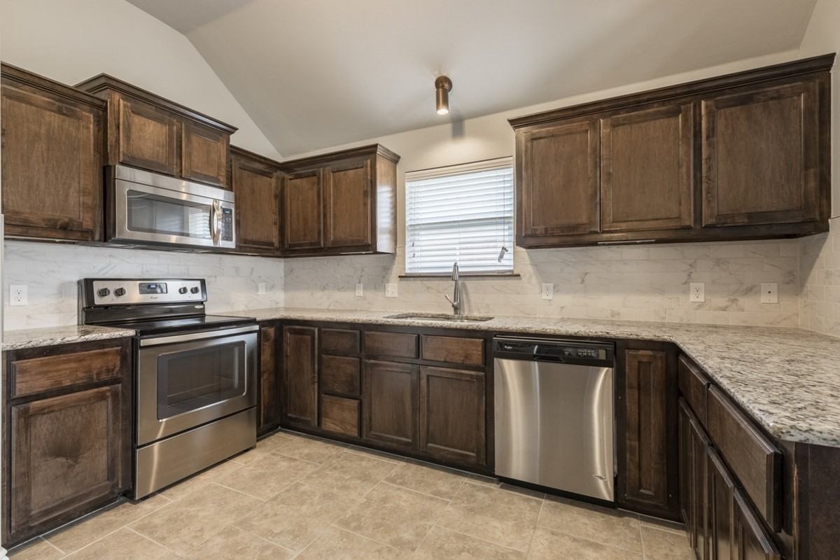 6705 Nw 159th St #1 - Photo 6 of 11