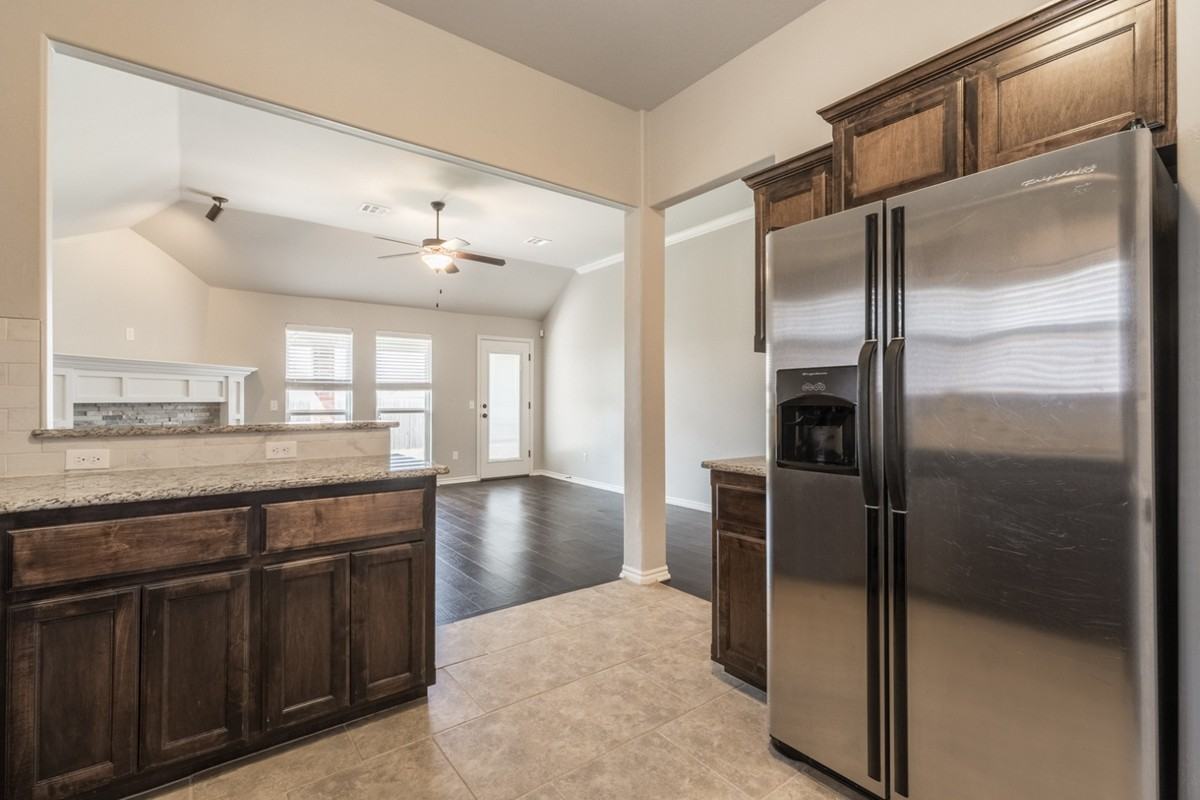 6705 Nw 159th St #1 - Photo 7 of 11