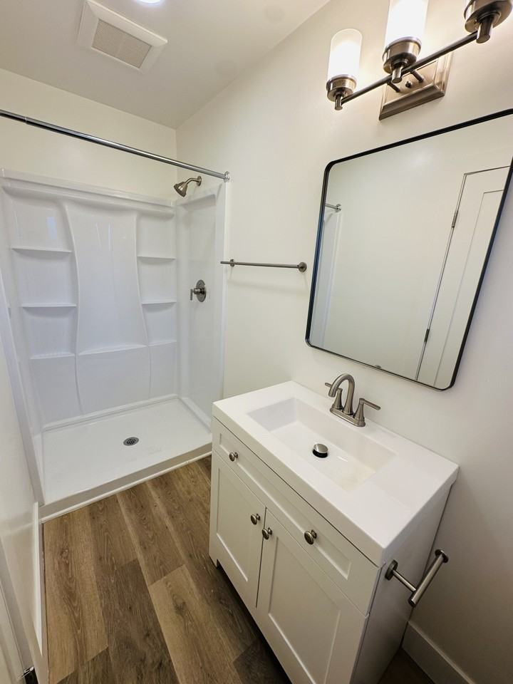 201 Ladera St Apt 3a #03A - Photo 4 of 7