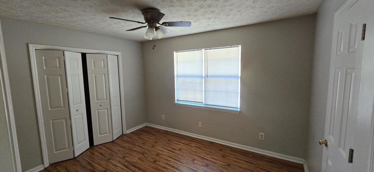 1064 Angel Dr - Photo 7 of 7