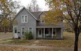 featured image of 326 2nd Ave Ne