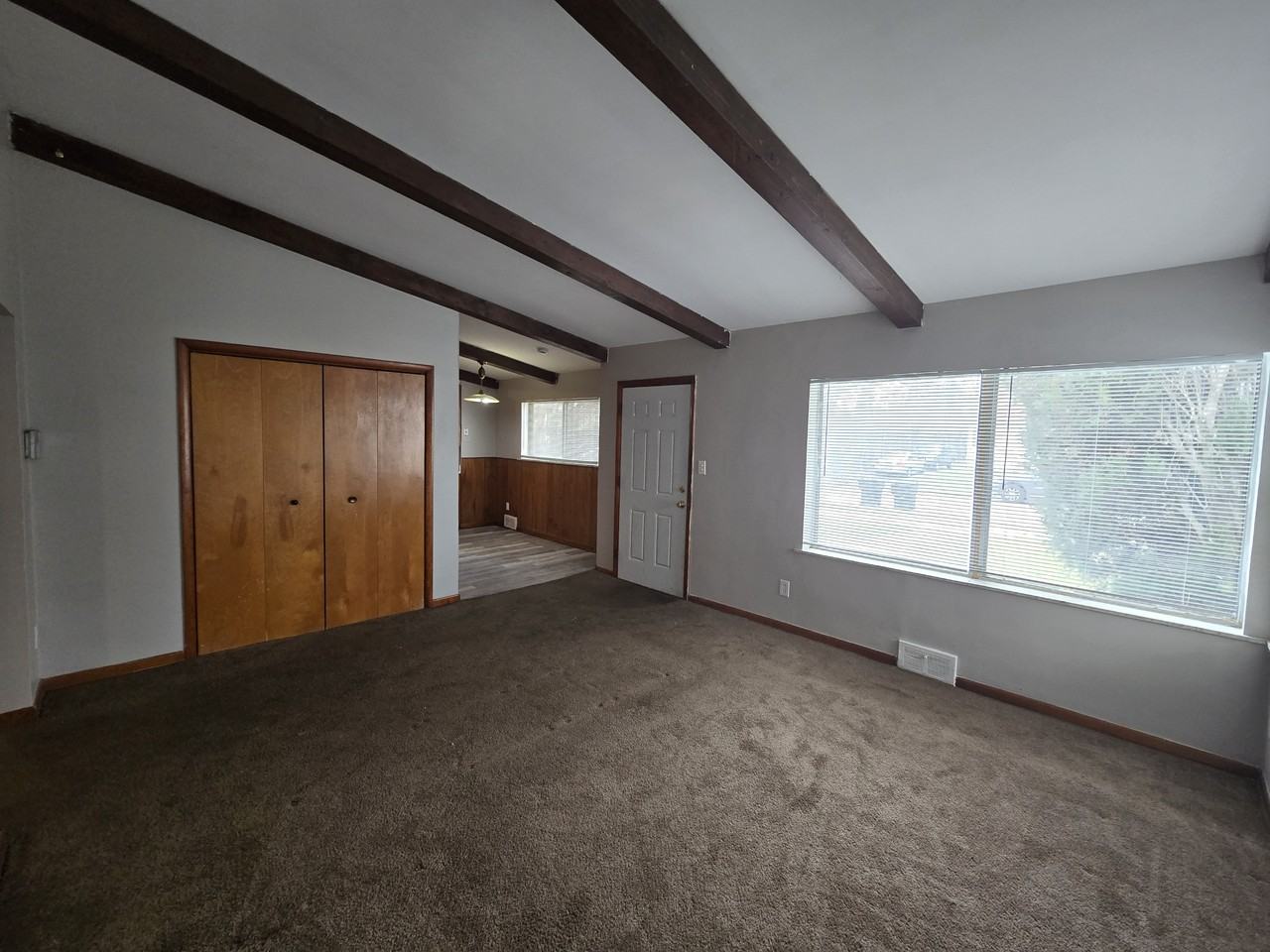 12257 Vaughan St #1 - Photo 4 of 21