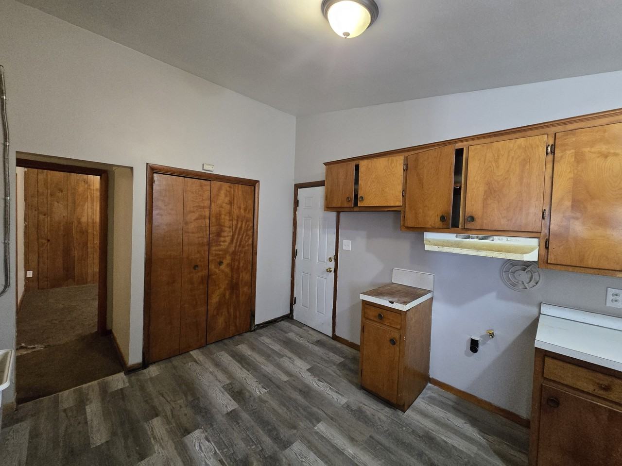 12257 Vaughan St #1 - Photo 7 of 21