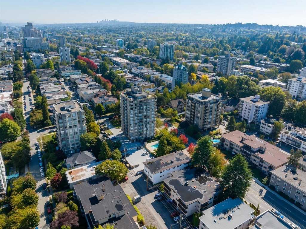 Skyline - Photo 5 of 50