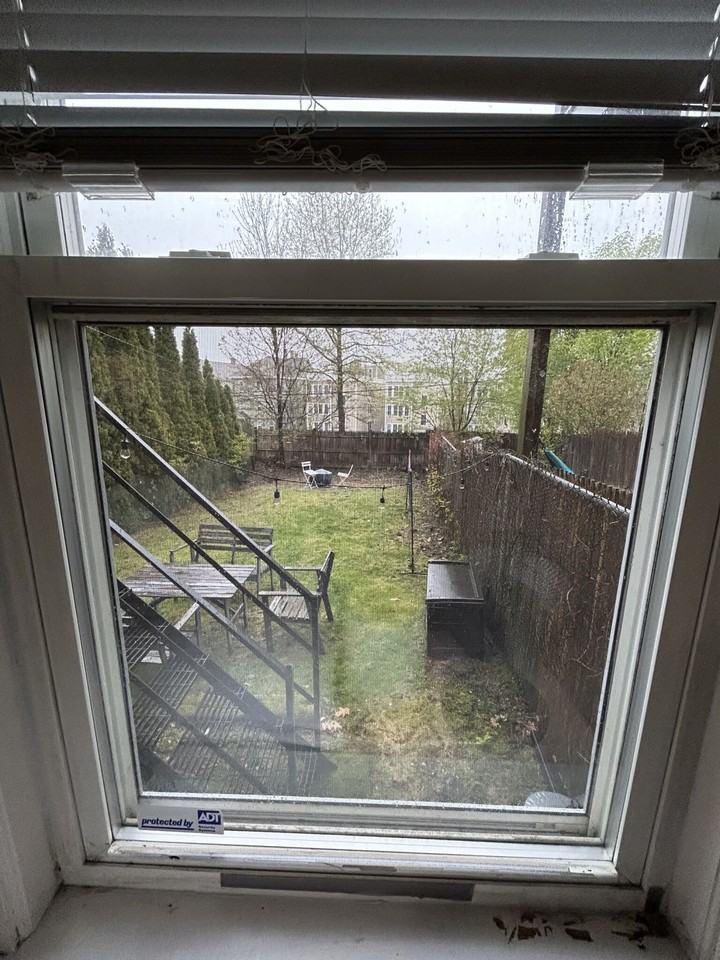 36 Sheridan St #1 - Photo 3 of 20