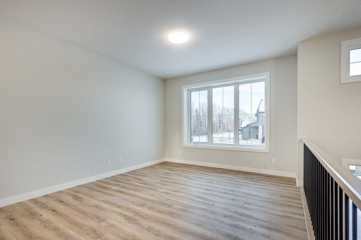 7 Station Dr - Photo 5 of 12