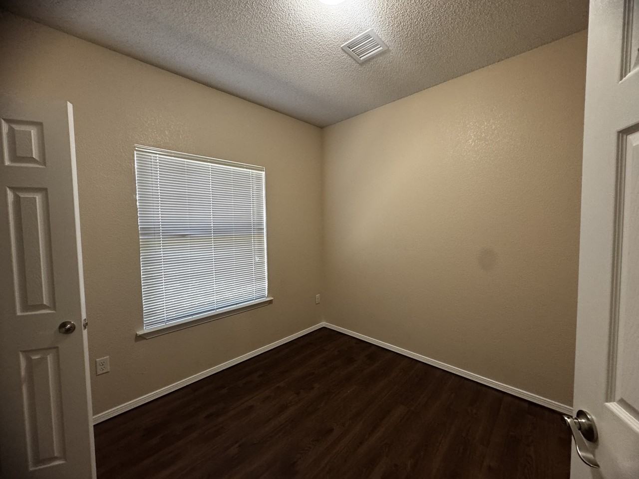10626 Mccombs St #3 - Photo 3 of 10