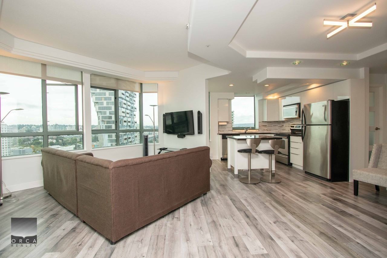 1383 The Portofino - Photo 2 of 10