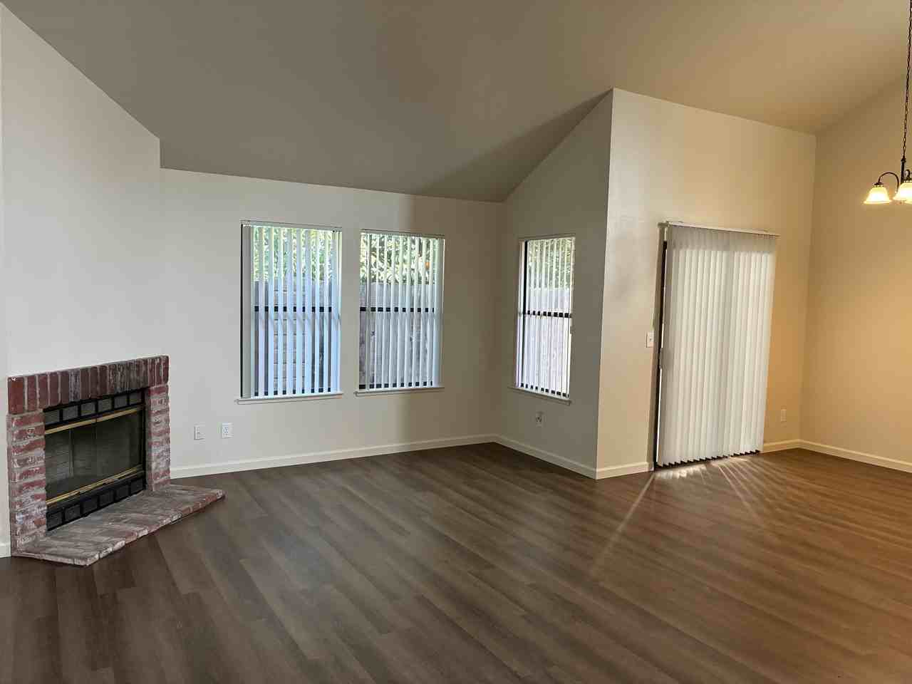 1800 La Corunna Pl #D - Photo 7 of 24