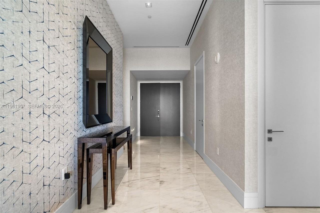 Collins Ave & 172nd St - Photo 6 of 29