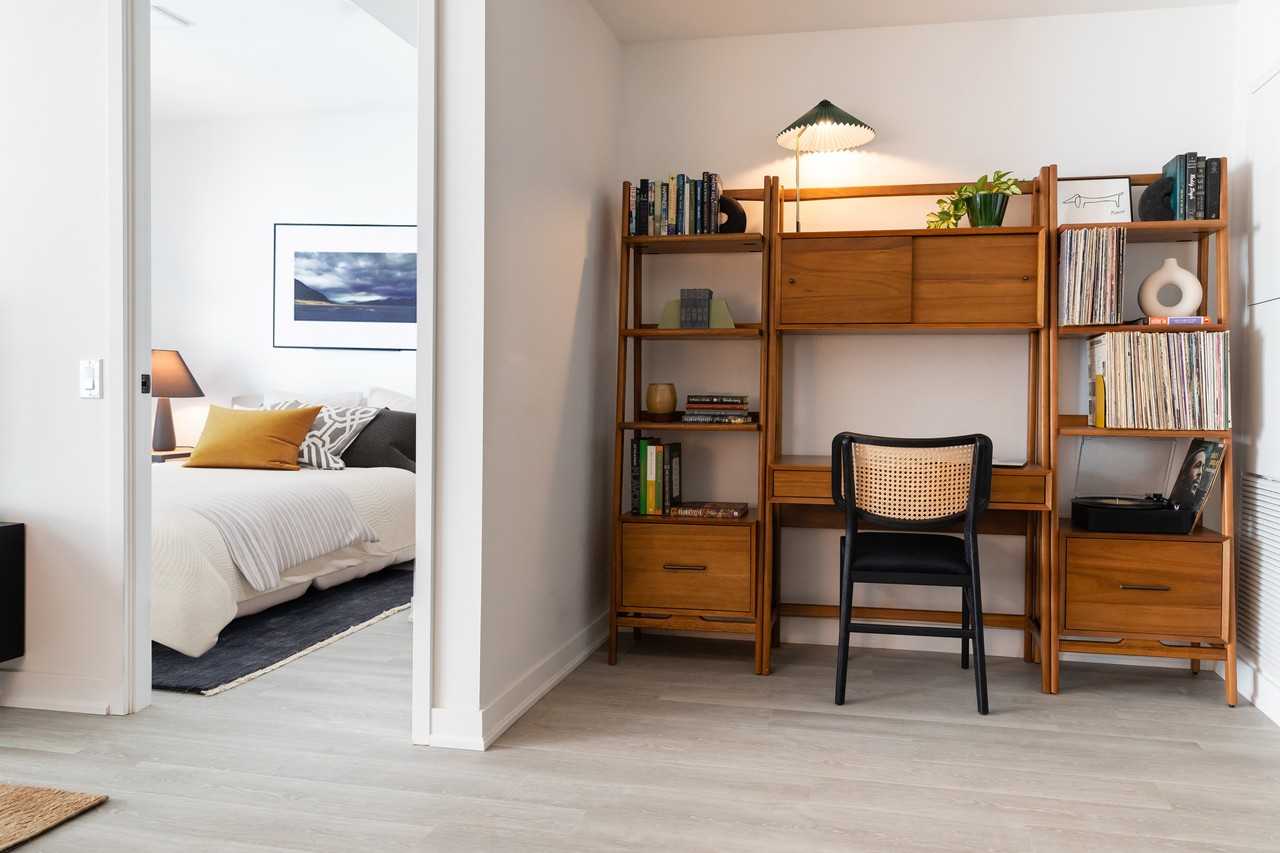 205 Queen Street East - Photo 7 of 50