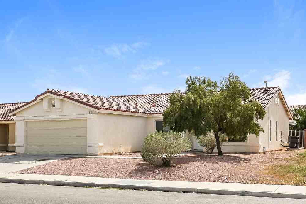 3015 W Hammer Ln - Photo 3 of 16