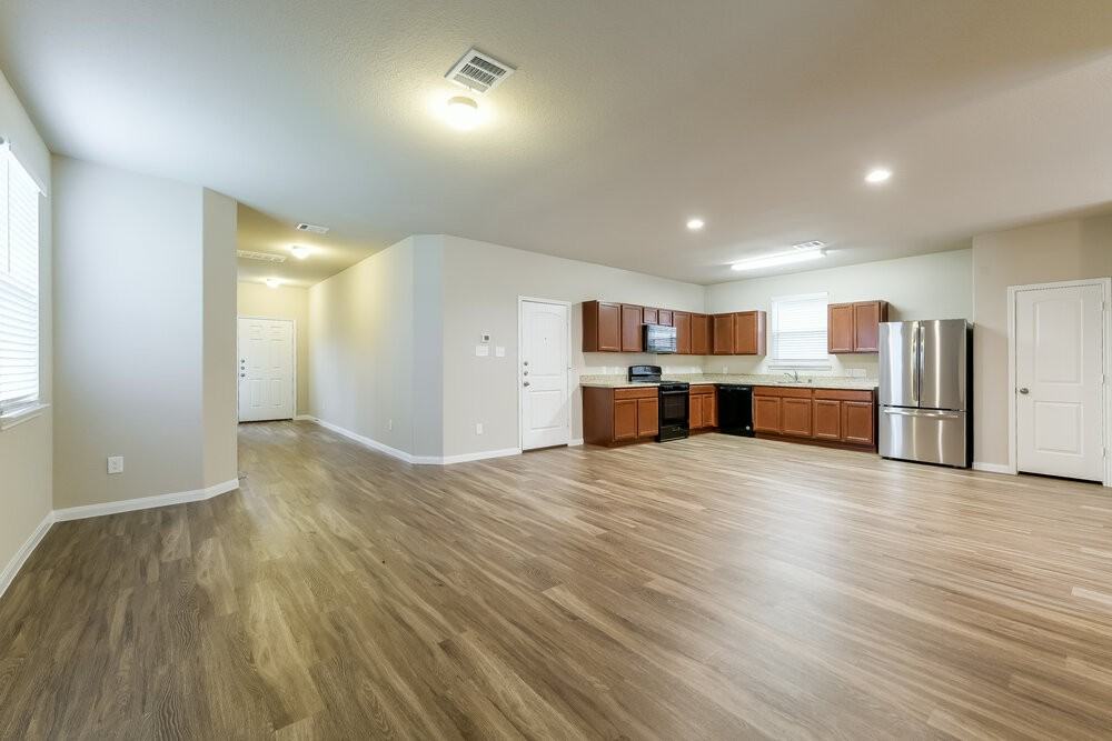 18606 Cooper Ravine Way - Photo 6 of 17