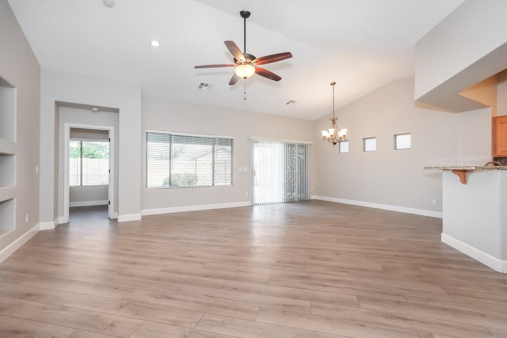 1846 W Half Moon Cir - Photo 3 of 16