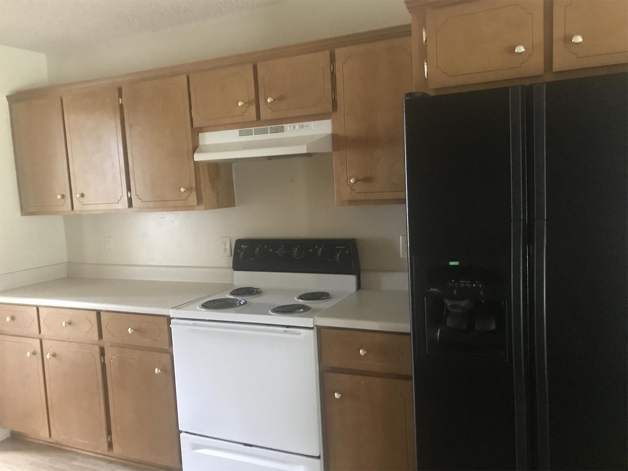 271 Bobbie St #1 - Photo 3 of 23