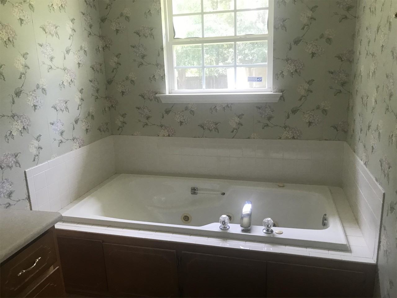 271 Bobbie St #1 - Photo 6 of 23