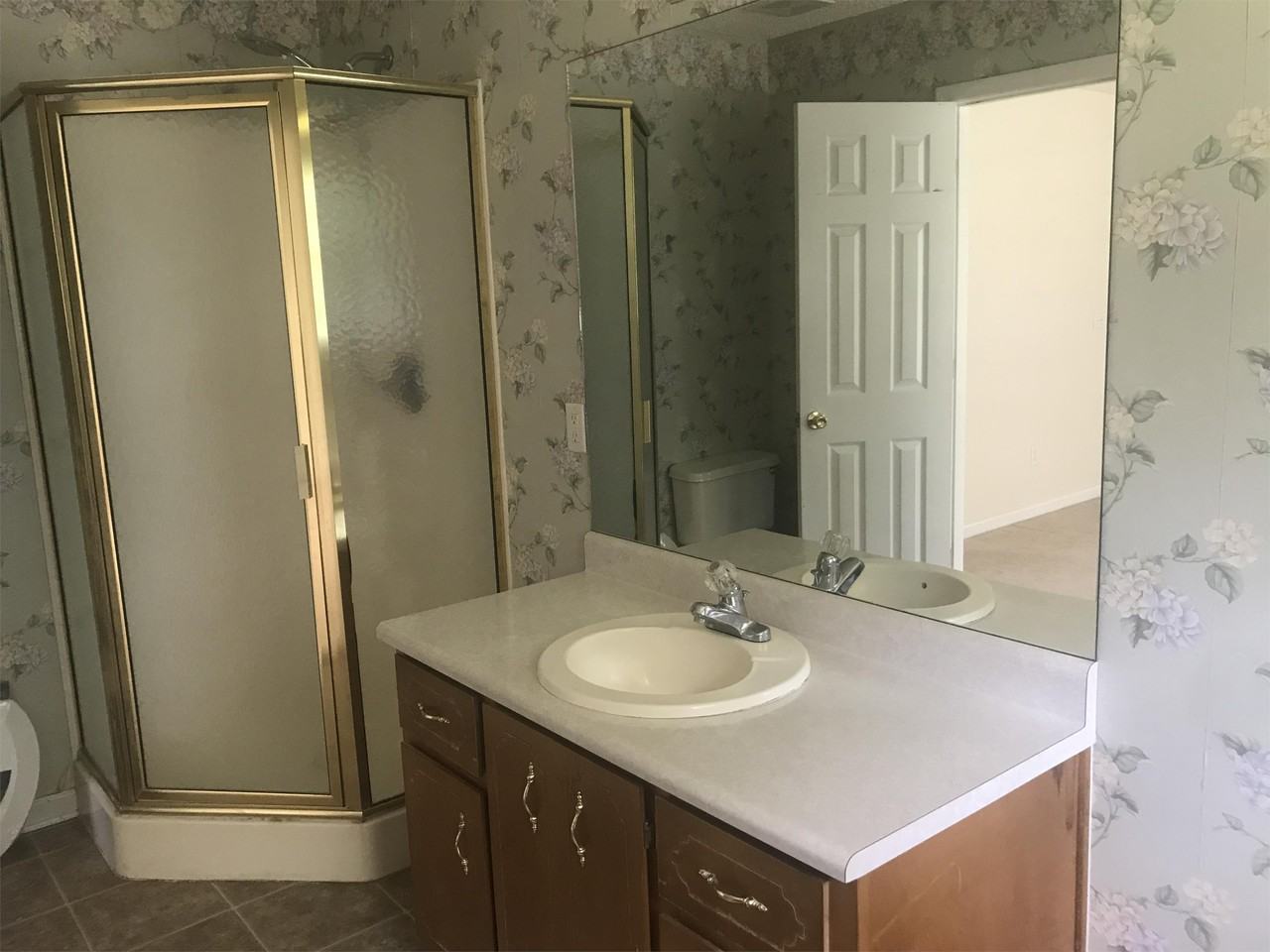 271 Bobbie St #1 - Photo 7 of 23