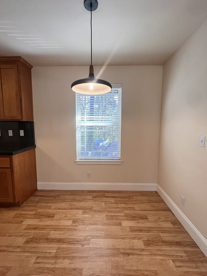 612 Chief Kelly Dr #1 - Photo 7 of 23