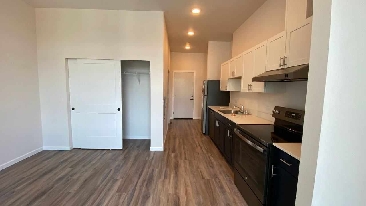 120 Water St. NW - Photo 3 of 29
