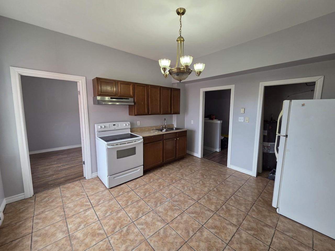 236 Guilford St #236A - Photo 3 of 13