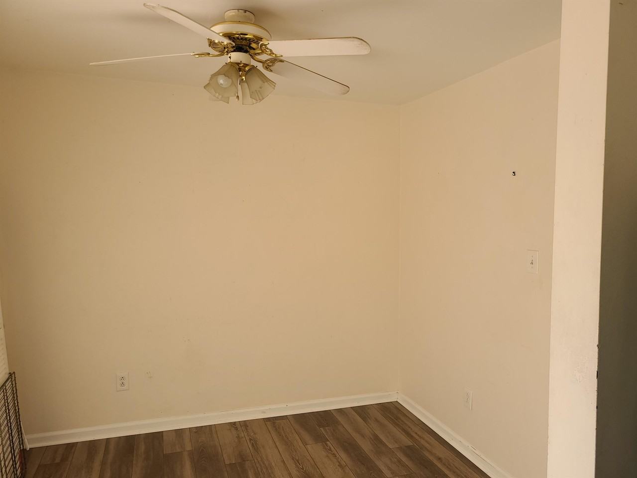 4016 Reese Dr S #1 - Photo 5 of 12