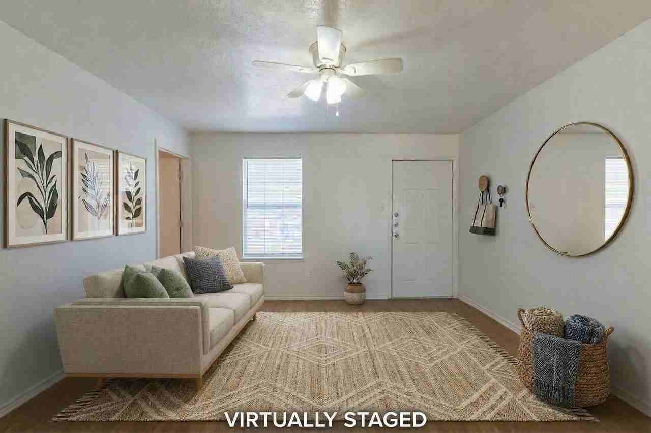 5904 Greengate Dr #D - Photo 6 of 24