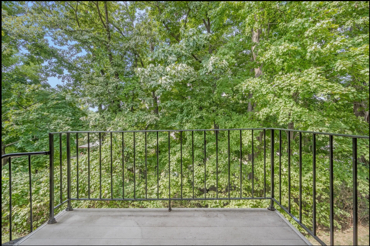 Parkside Apartments at Croton On Hudson - Photo 6 of 17