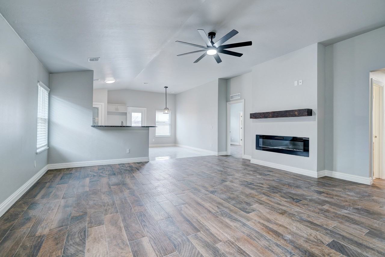 2809 Frost Ln #1 - Photo 6 of 39