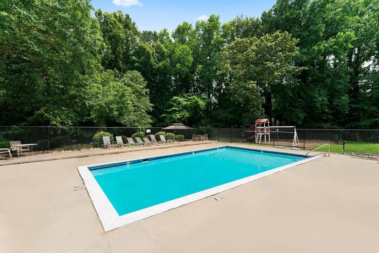 681 Mount Zion Rd - Photo 4 of 14