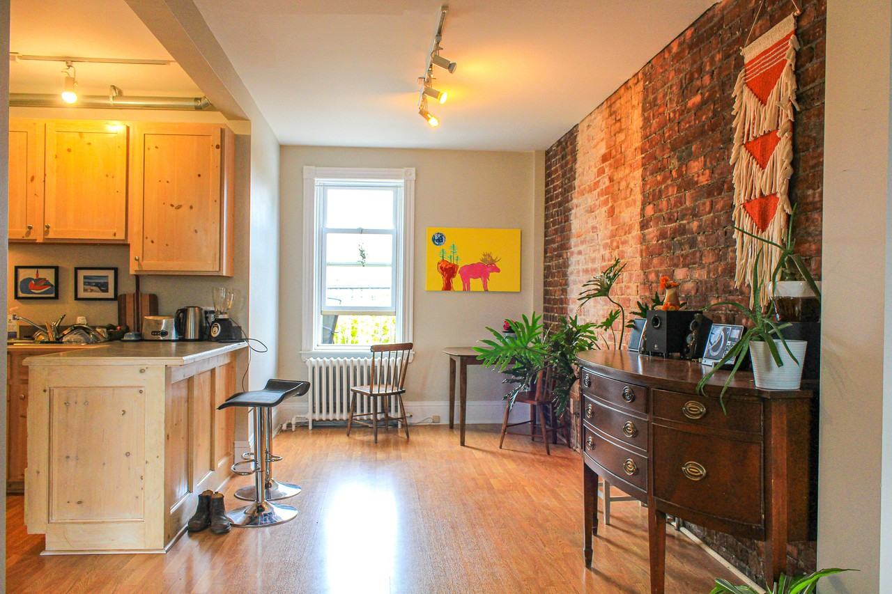 187 Germain Streetunit 4 #4 - Photo 3 of 13